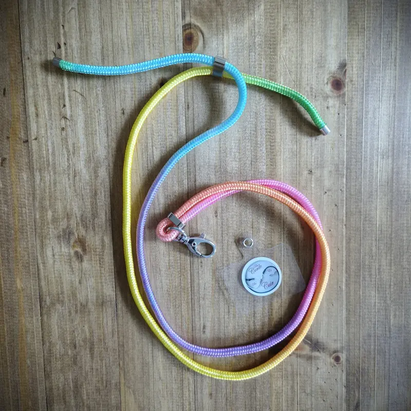 Cordon de téléphone arc en ciel