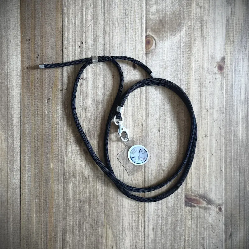 Cordon de téléphone noir