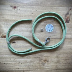 Cordon de téléphone vert