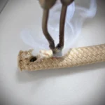 Soudure thermique d’une corde tressée Réalisation des trous pour montants en cuir